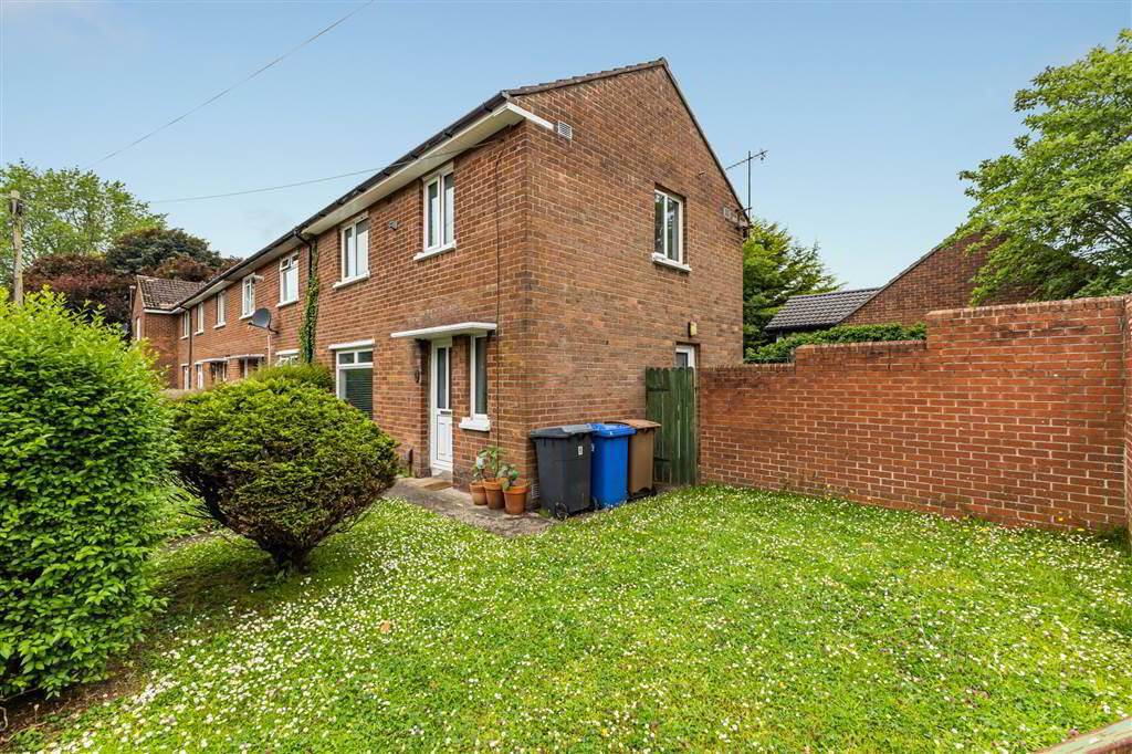 6 Annadale Drive 1 of 18