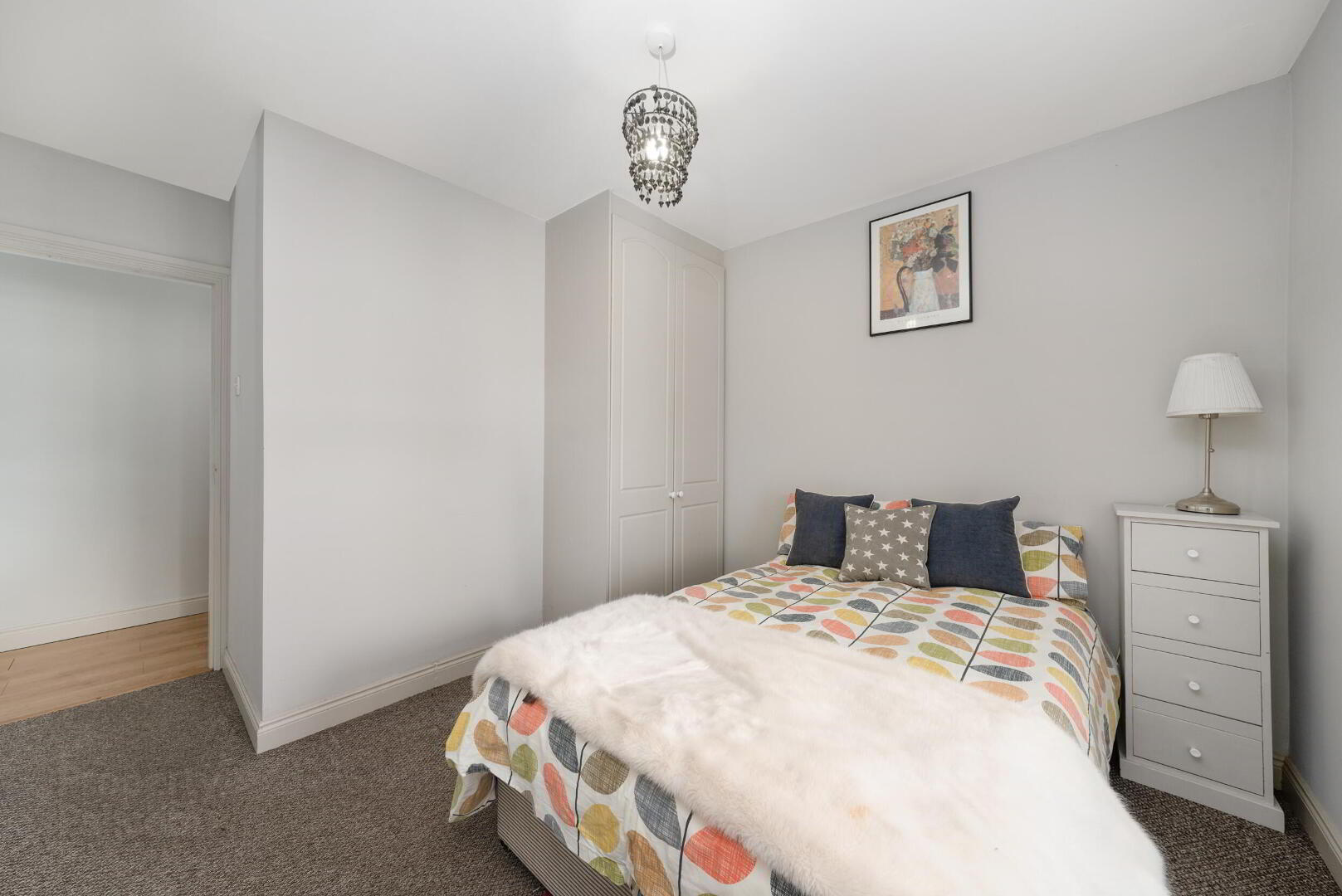 108 Newmarket Square 13 of 26