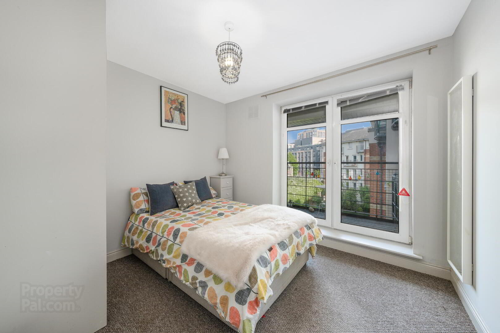 108 Newmarket Square 12 of 26