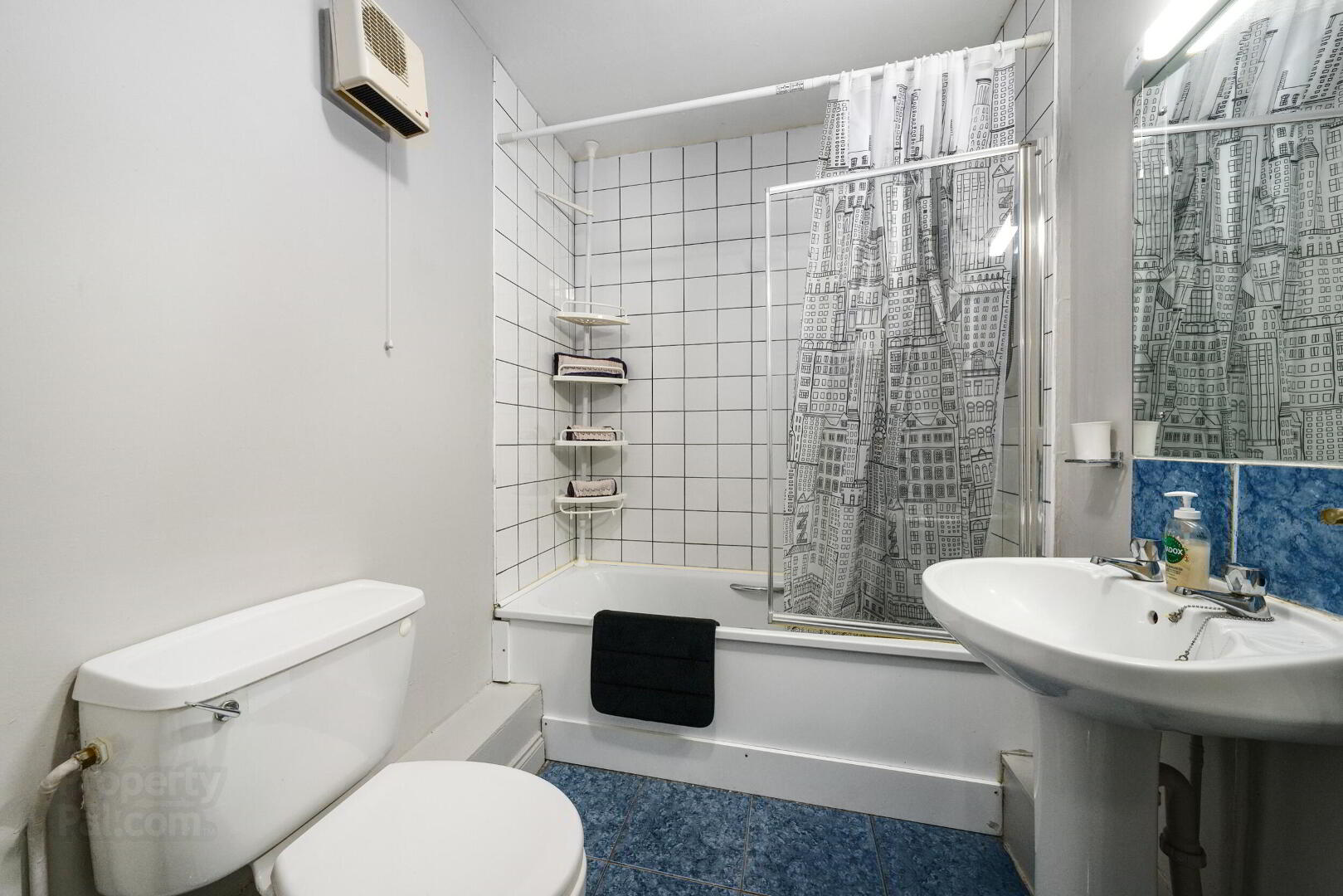 108 Newmarket Square 16 of 26