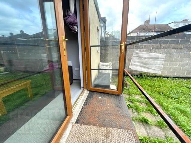 Broombridge Road 4 of 5