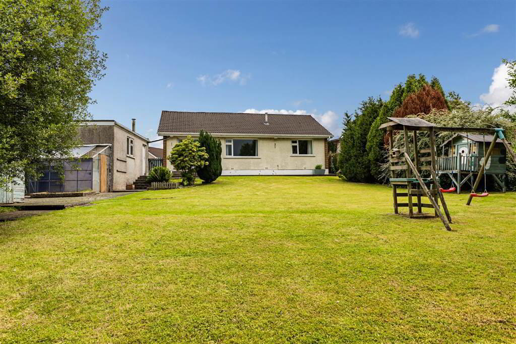 15 Traherne Gardens 26 of 27