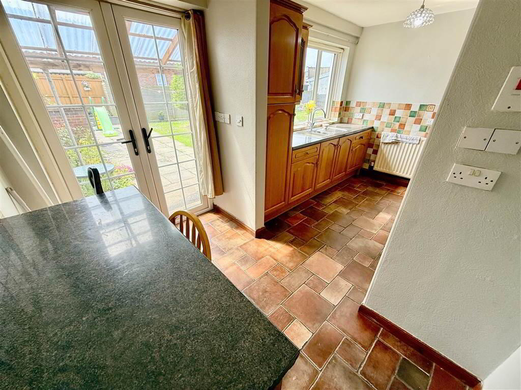 12 Lissan Close 7 of 17