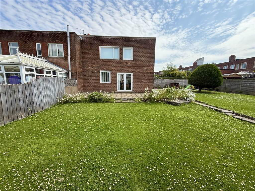 12 Lissan Close 16 of 17