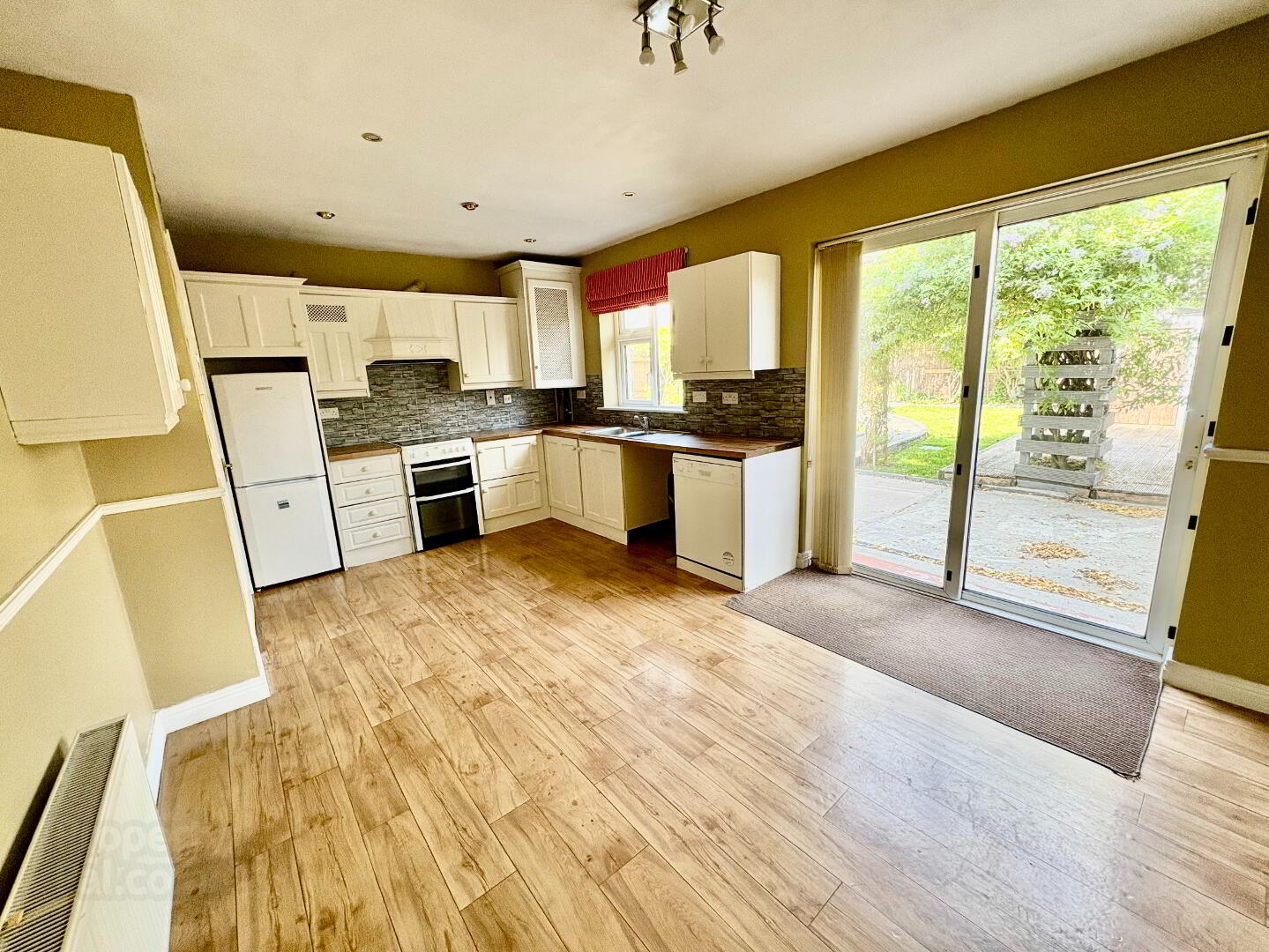 22 Deerpark Avenue 4 of 23