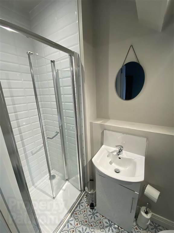 144 Connsbrook Avenue ( Room 5) 7 of 8