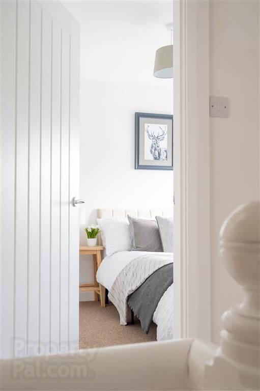 13 Upper Princes Street 18 of 32