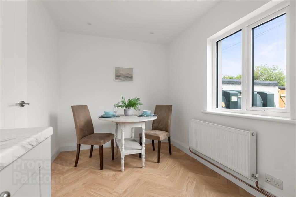13 Upper Princes Street 16 of 32