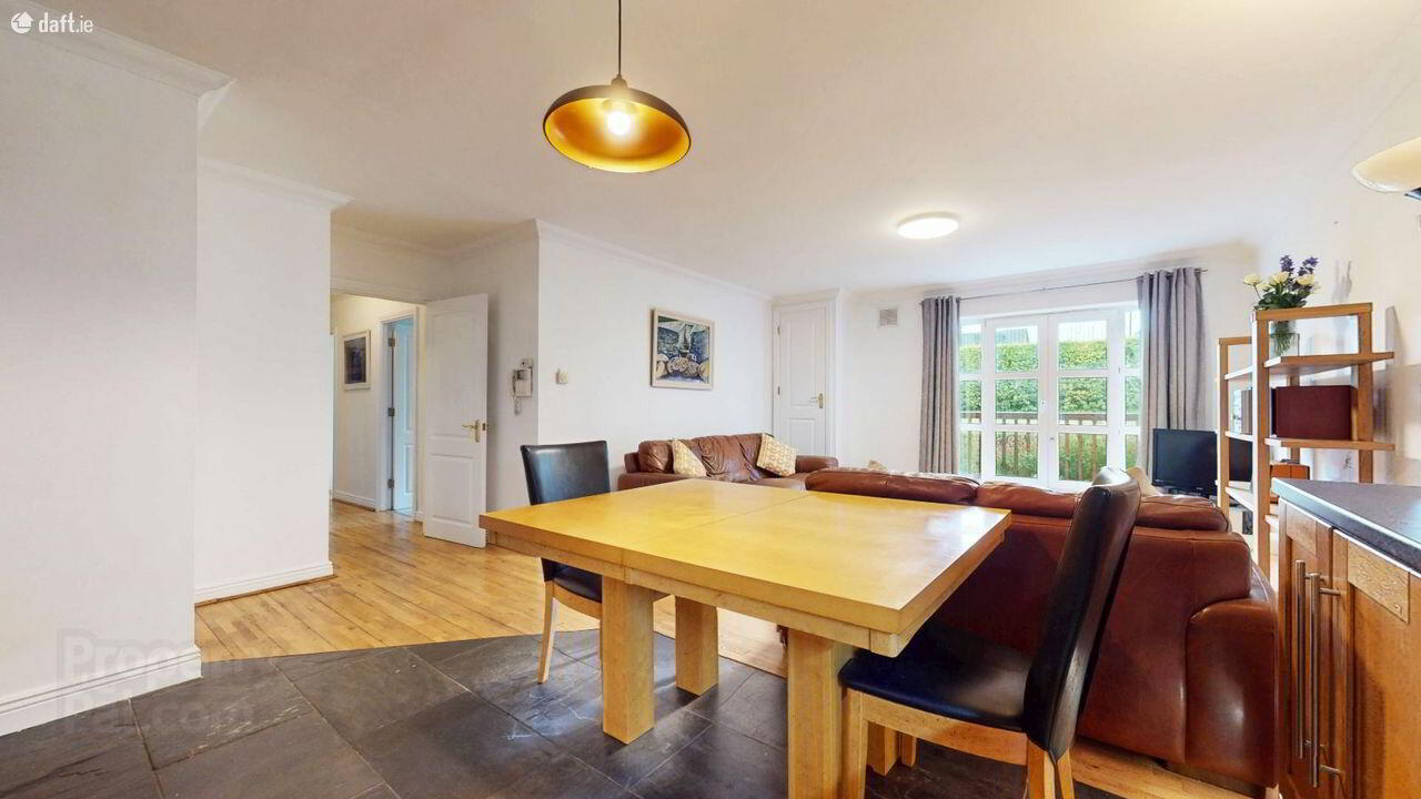 Apartment 15 Station Court 13 of 21