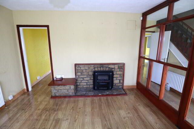 11 Broadmeadow Road 3 of 14