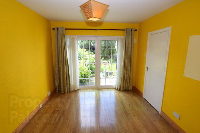11 Broadmeadow Road 4 of 14