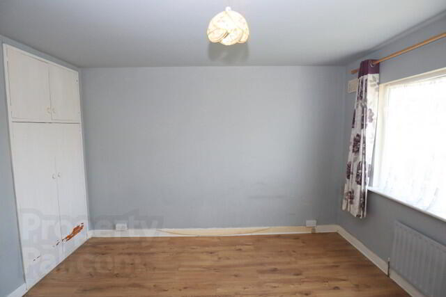 11 Broadmeadow Road 9 of 14