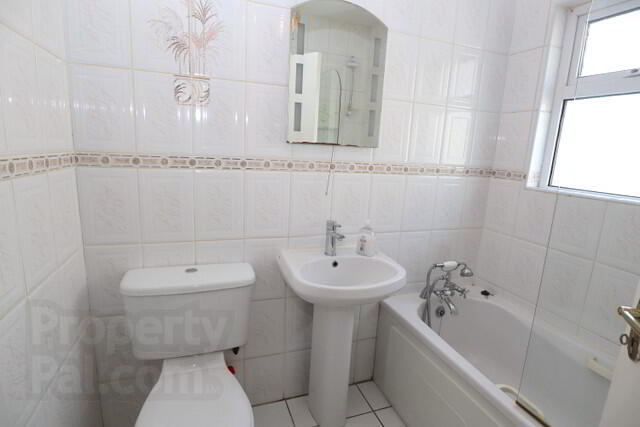11 Broadmeadow Road 12 of 14