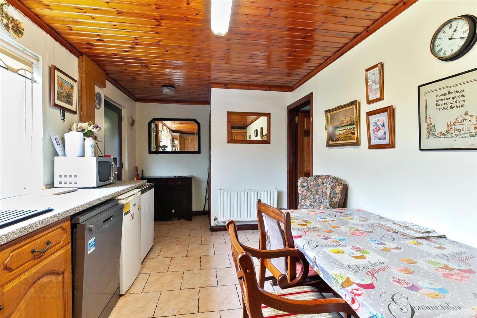 3 Thorndale Close 7 of 13