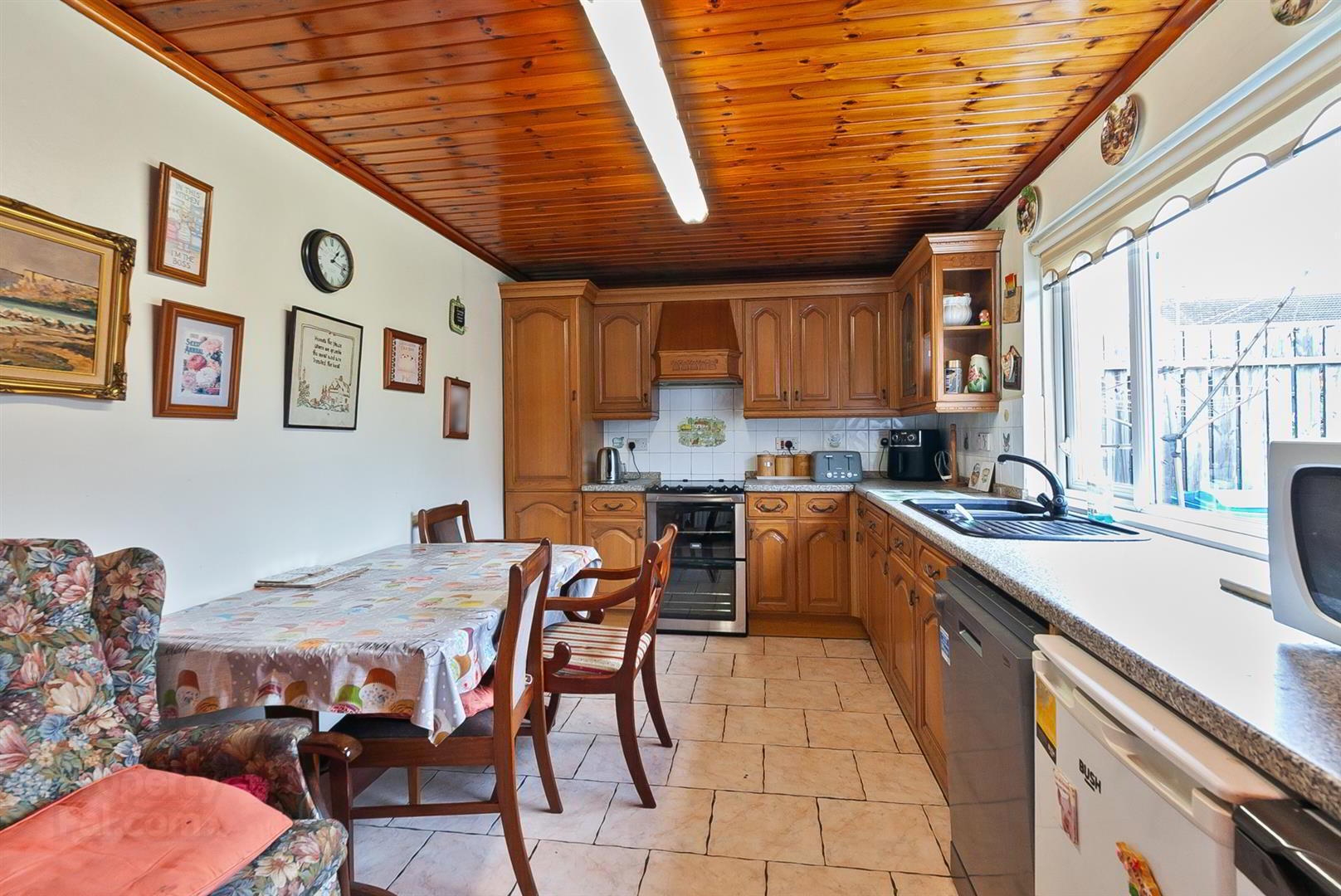 3 Thorndale Close 6 of 13