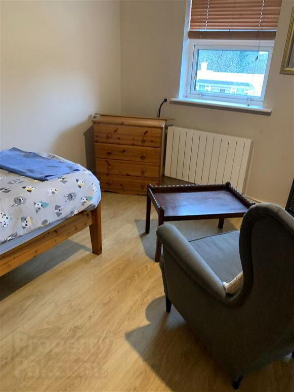 Apt1, Unit 5a Blarney Shopping Centre (letting) 3 of 16