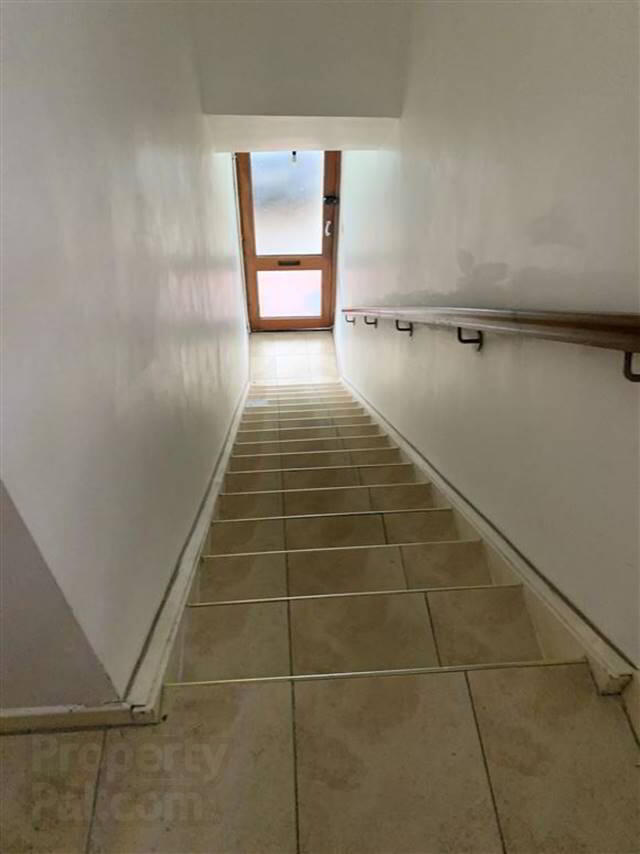 Apt1, Unit 5a Blarney Shopping Centre (letting) 13 of 16
