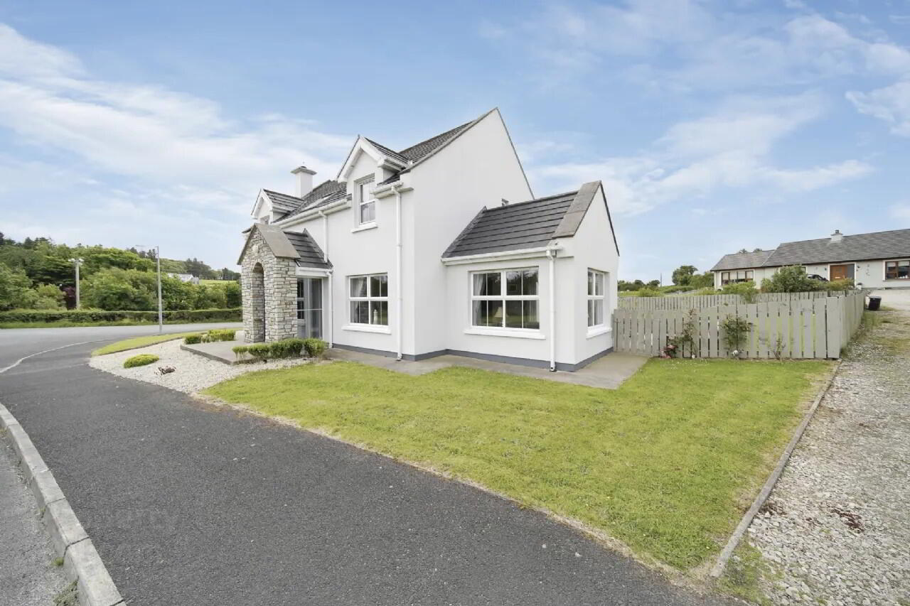 Sand Piper Lodge, 1 Ballymastocker Heights 3 of 41