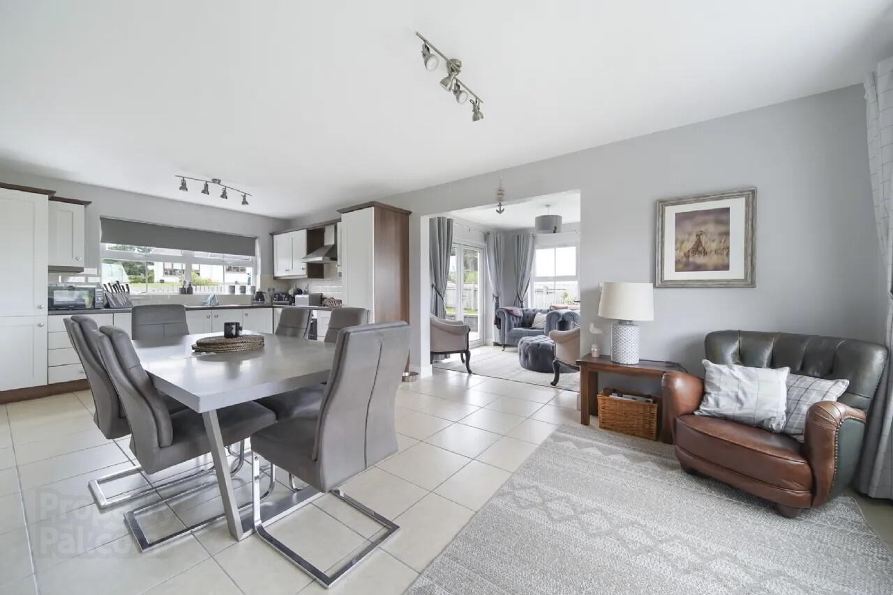 Sand Piper Lodge, 1 Ballymastocker Heights 13 of 41
