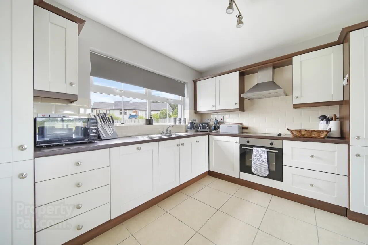 Sand Piper Lodge, 1 Ballymastocker Heights 16 of 41