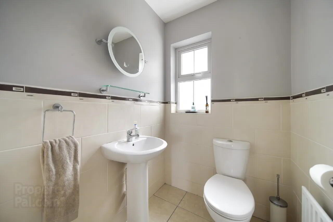 Sand Piper Lodge, 1 Ballymastocker Heights 25 of 41