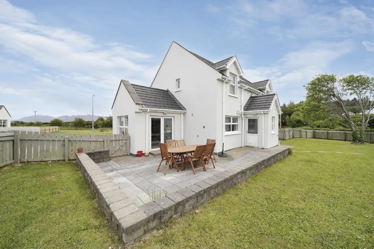 Sand Piper Lodge, 1 Ballymastocker Heights 39 of 41