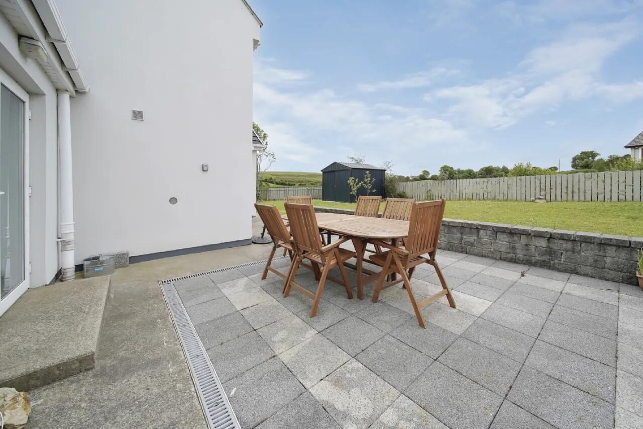 Sand Piper Lodge, 1 Ballymastocker Heights 37 of 41