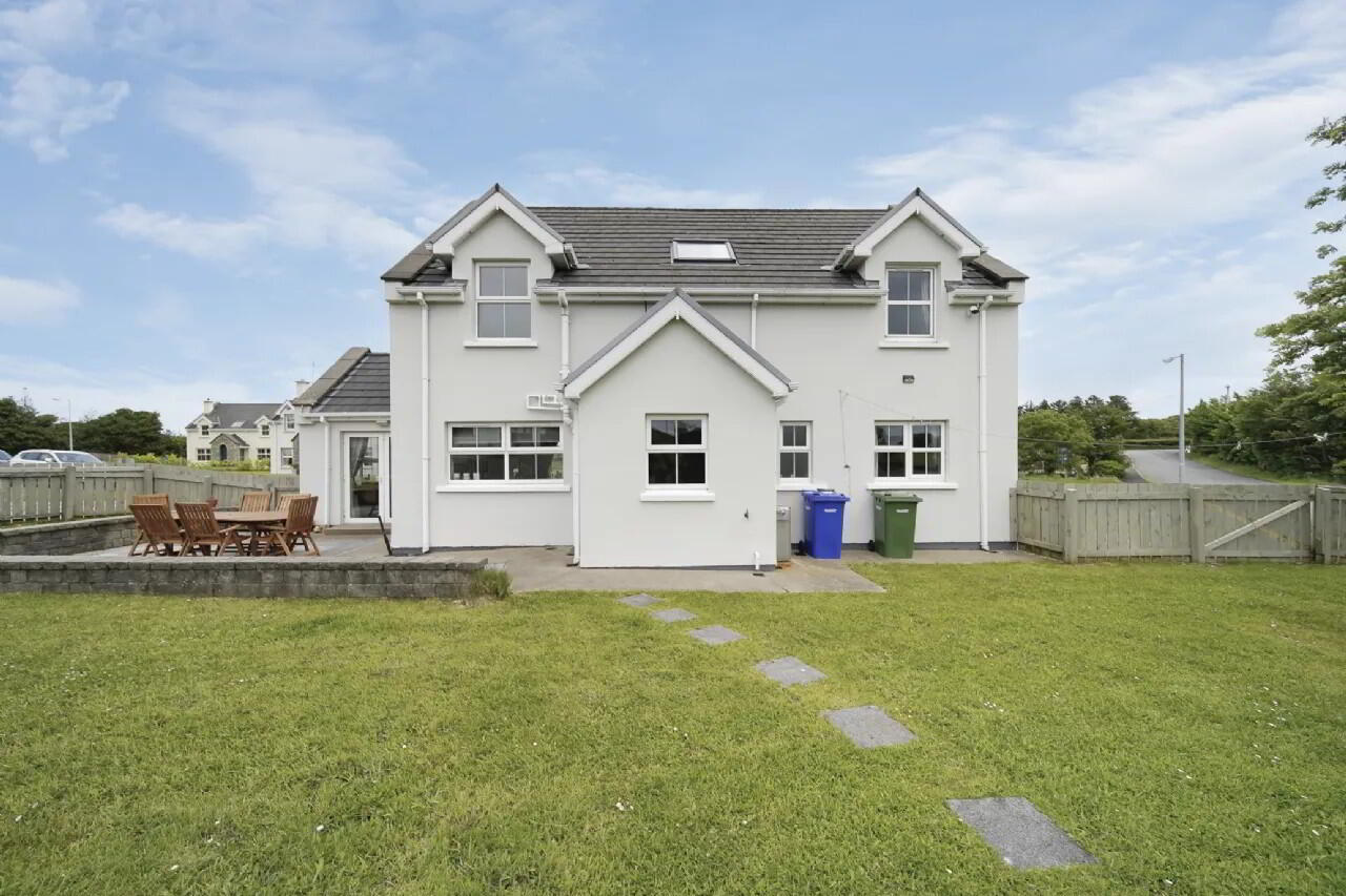 Sand Piper Lodge, 1 Ballymastocker Heights 40 of 41