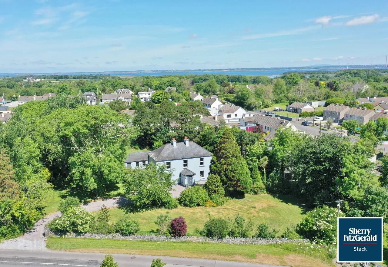 Glebe House, Rusheen 1 of 32