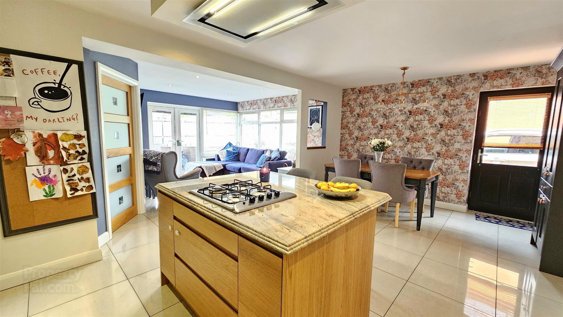 33 Highgrove Crescent 14 of 28