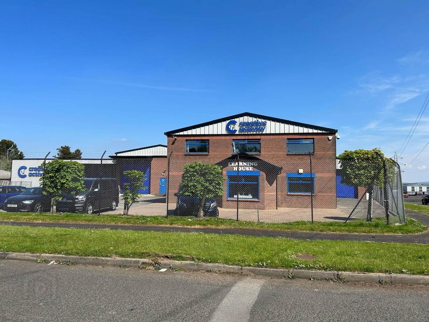 Unit 7, Altnagelvin Industrial Estate 1 of 13