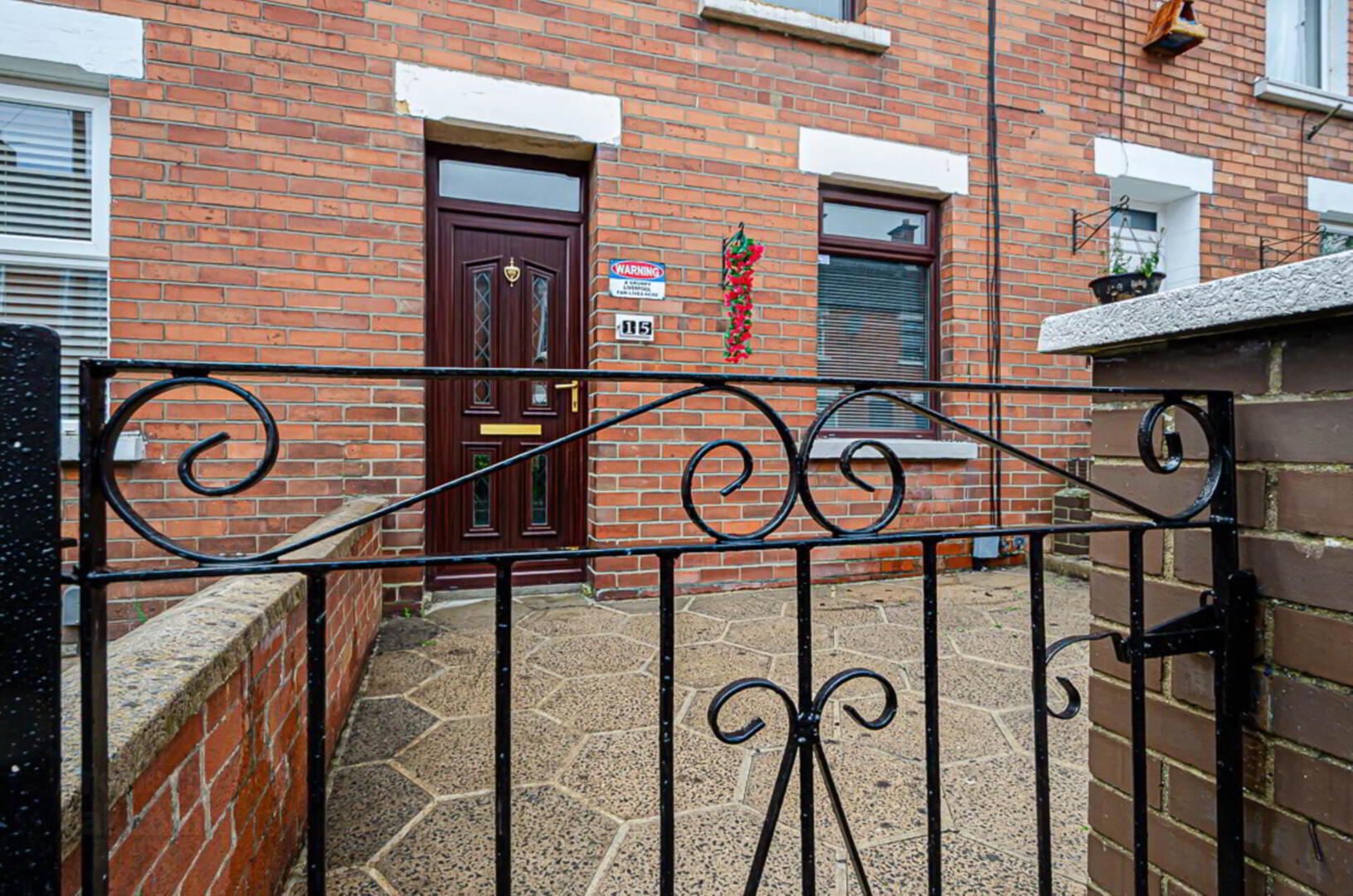 property description image