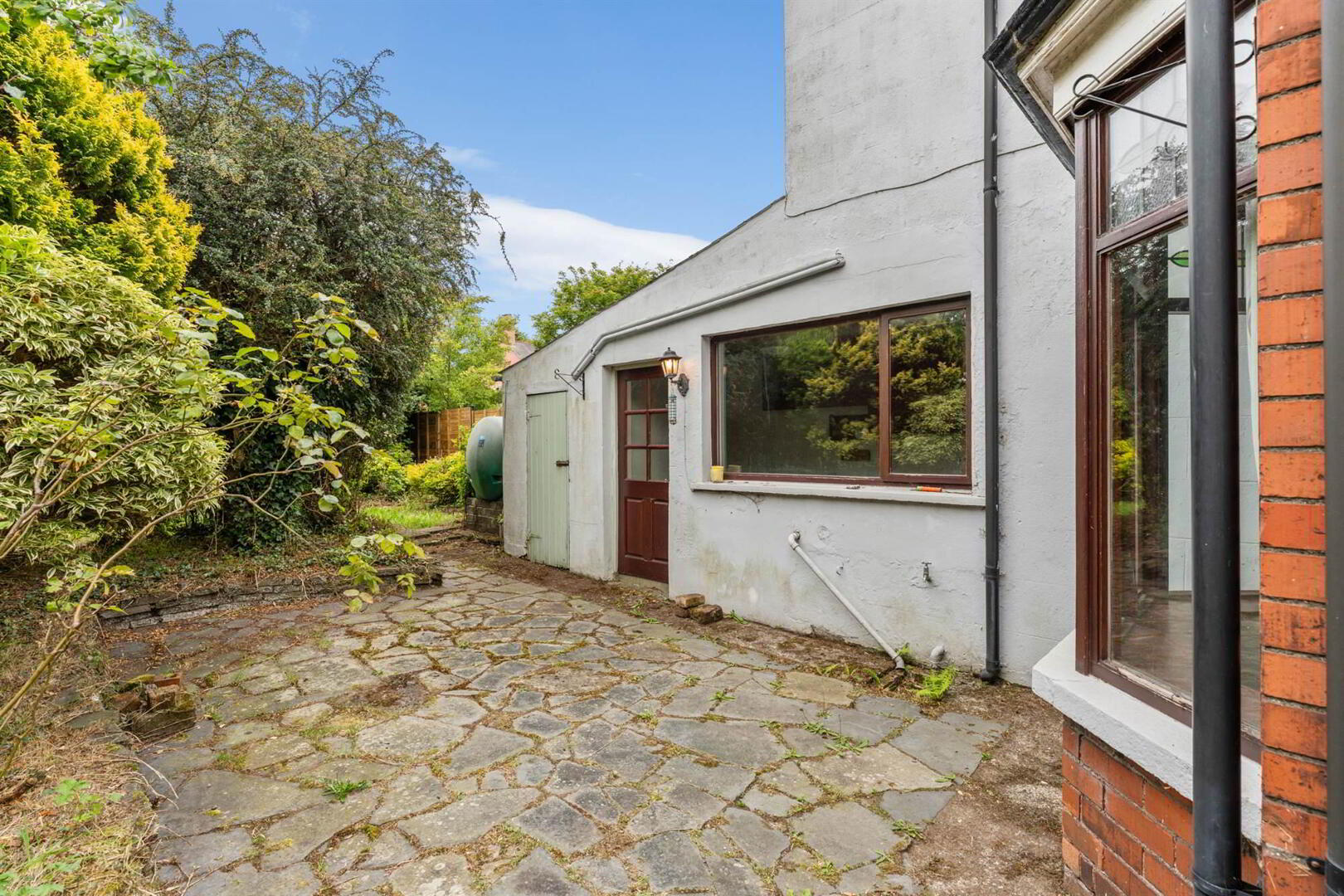13 Cyprus Gardens 16 of 16