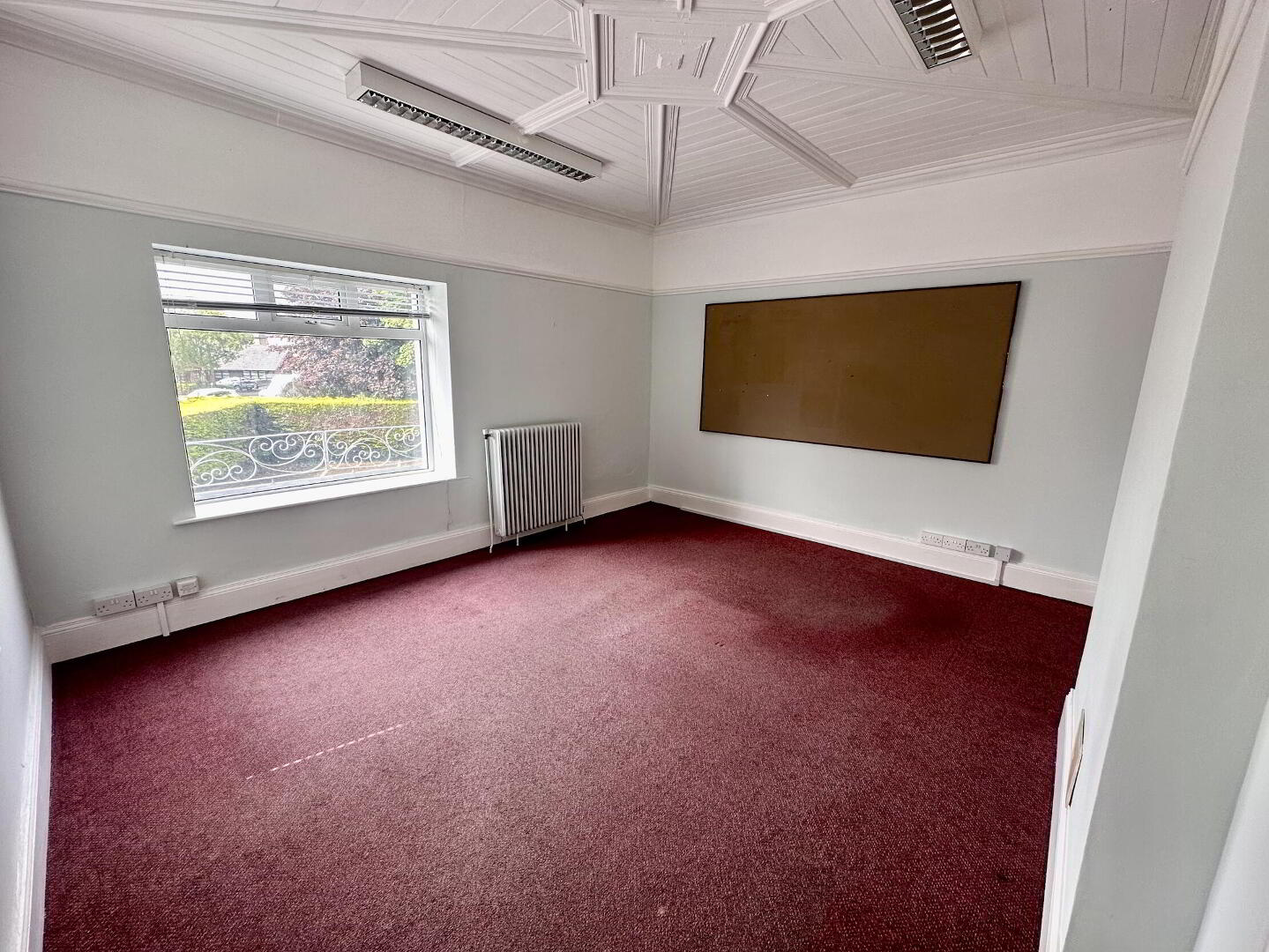 33 Ballynahinch Road 4 of 8