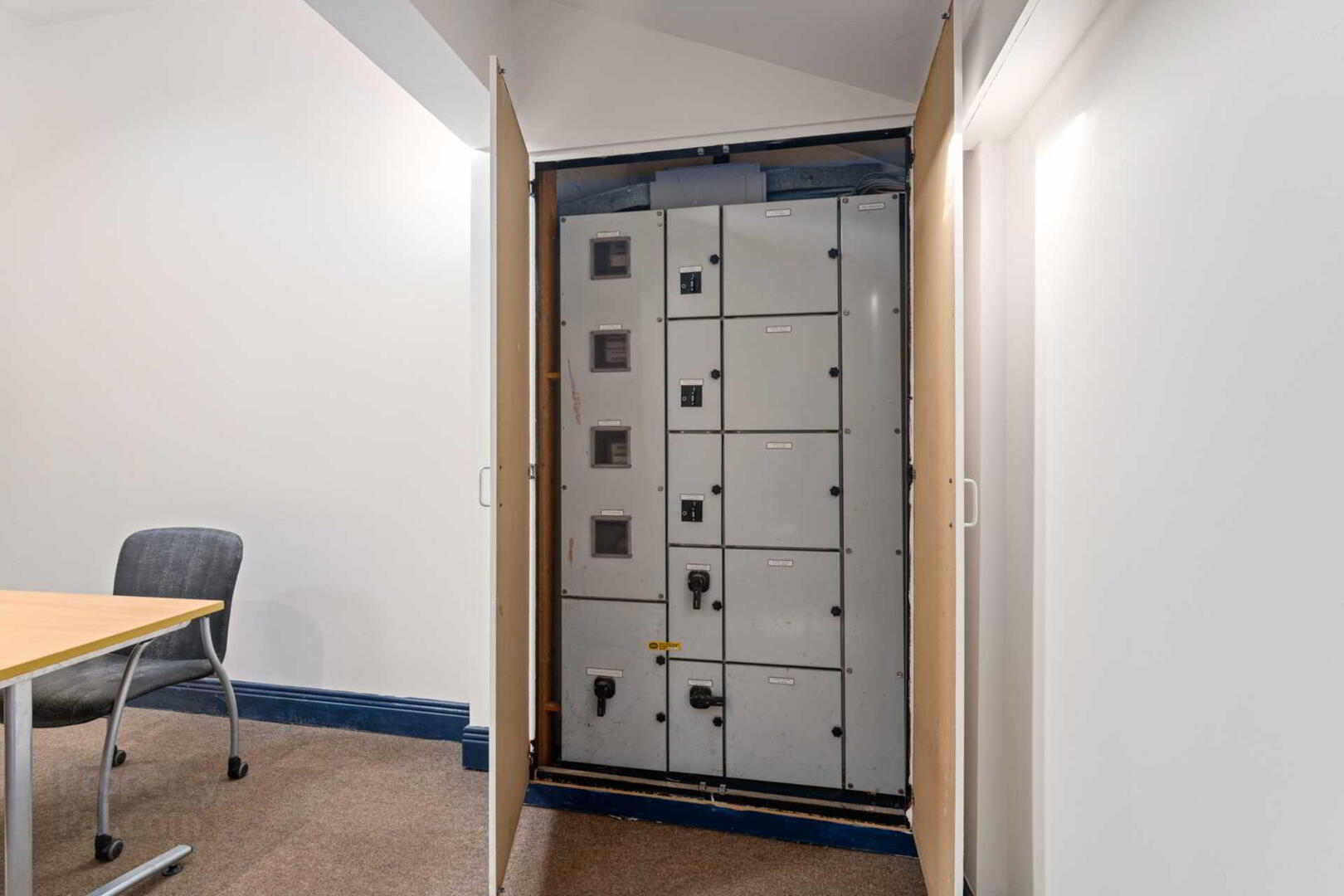 11a Herbert Lane 4 of 14