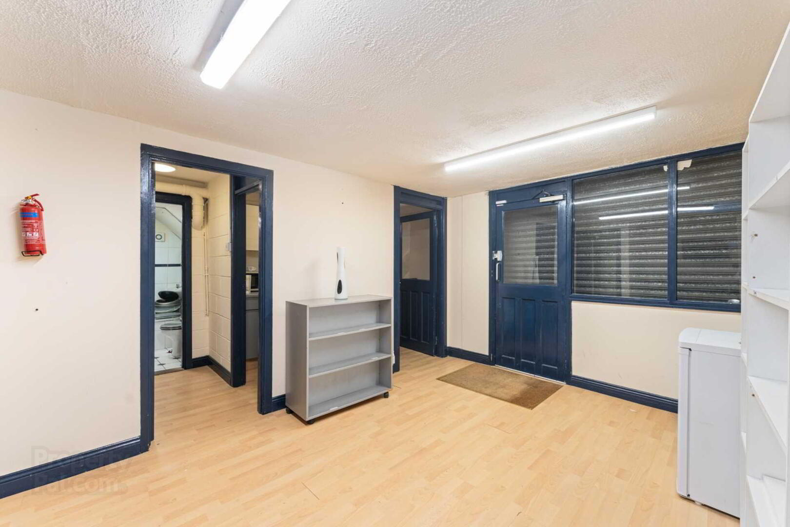 11a Herbert Lane 7 of 14