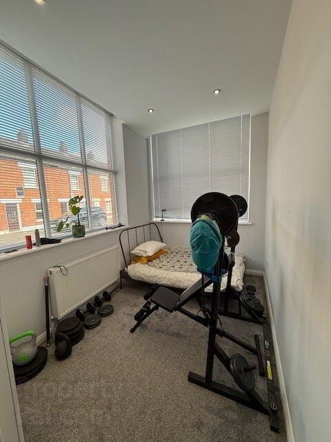 Apt 1 - 68 Surrey Street 8 of 9