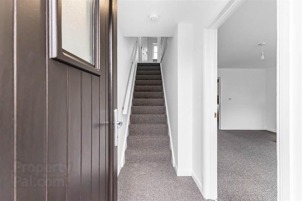5 Ardvanagh Brae 3 of 22