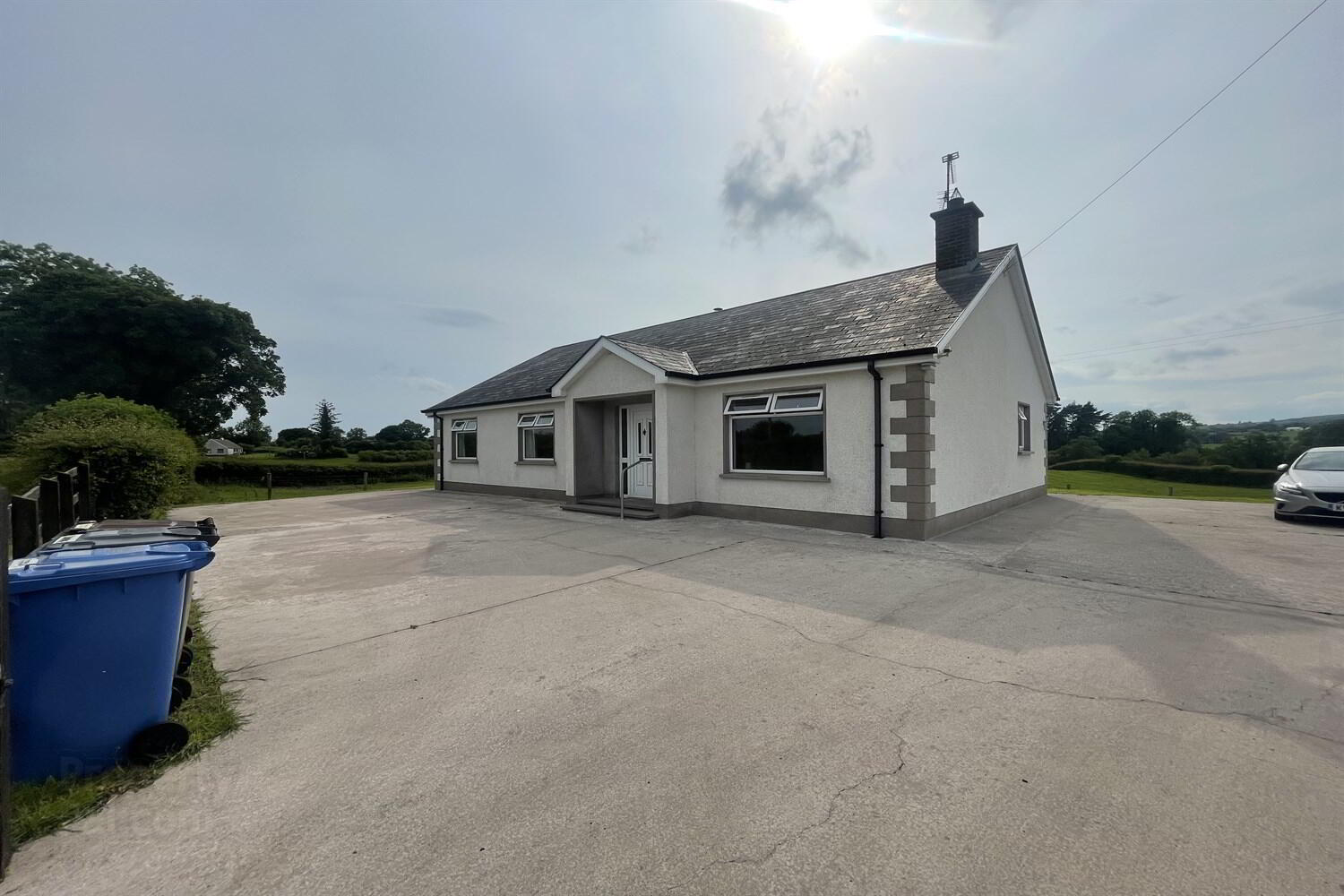 32 Findermore Road 1 of 10