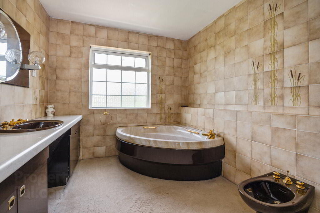 26 Olde Forge Manor 33 of 44