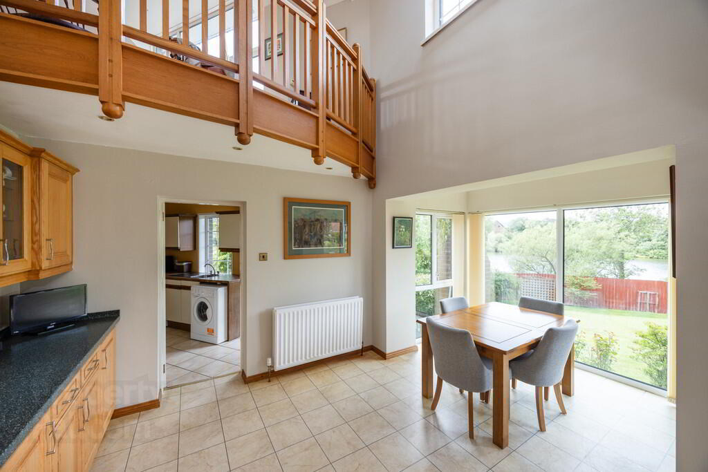 26 Olde Forge Manor 11 of 44