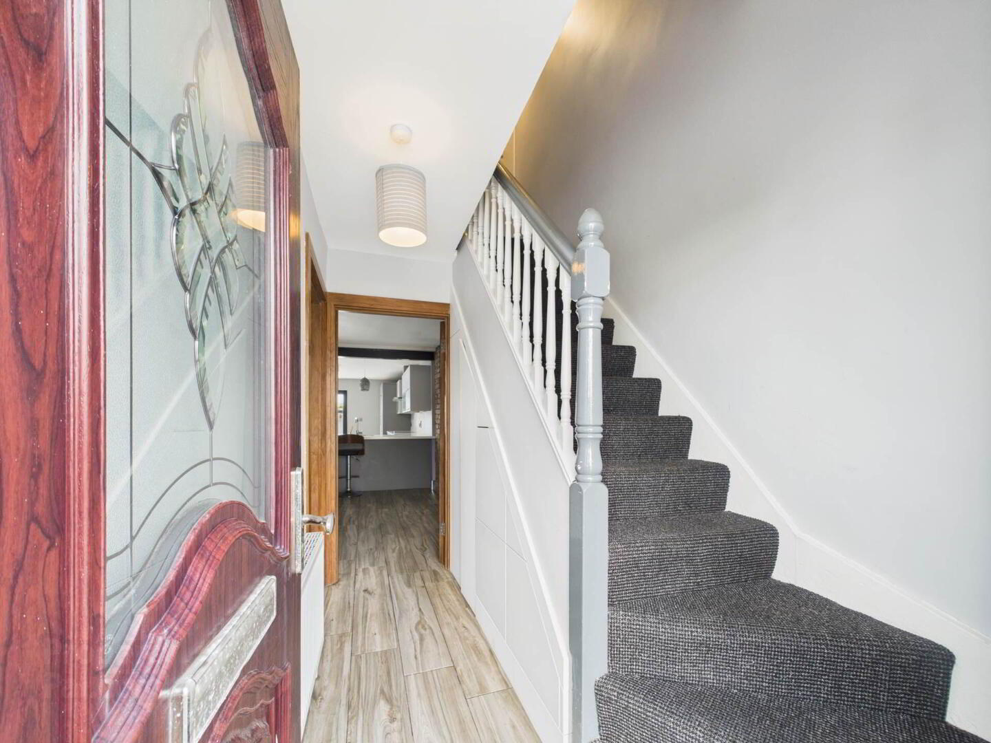 49 Morrissons Avenue 4 of 21
