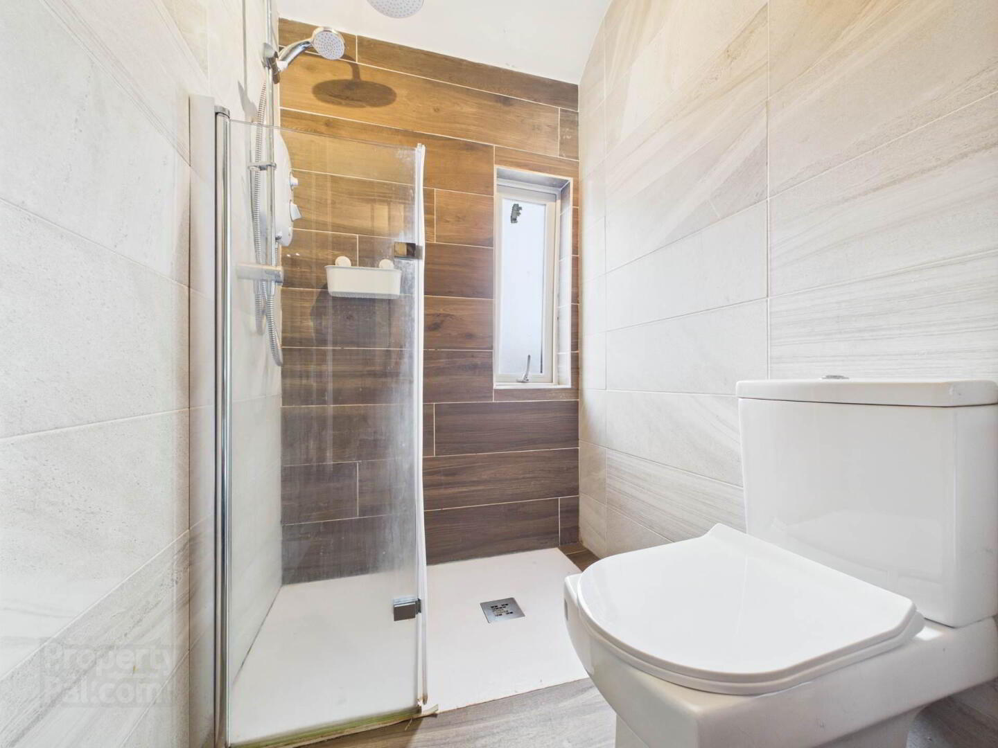 49 Morrissons Avenue 16 of 21