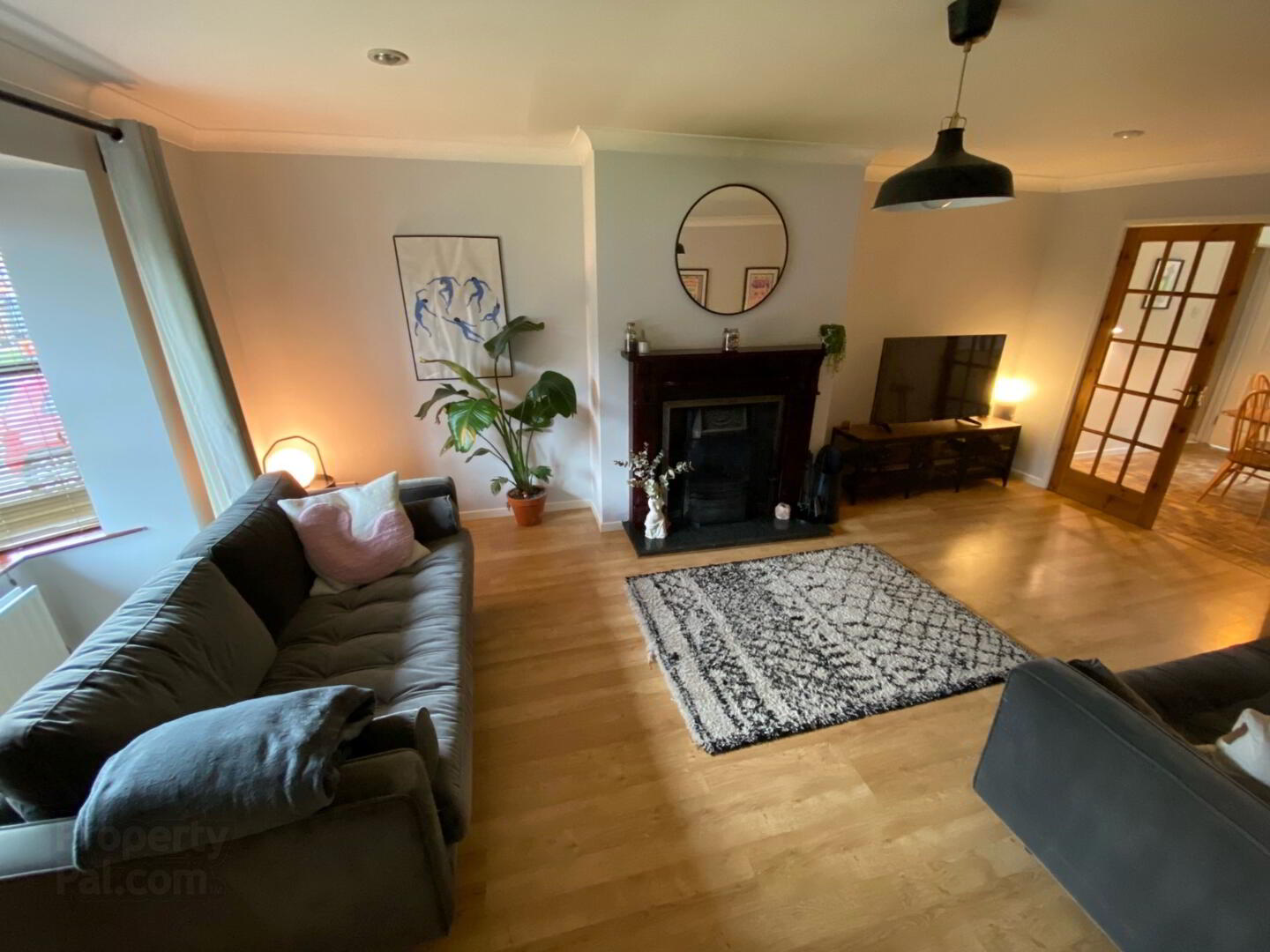 property description image