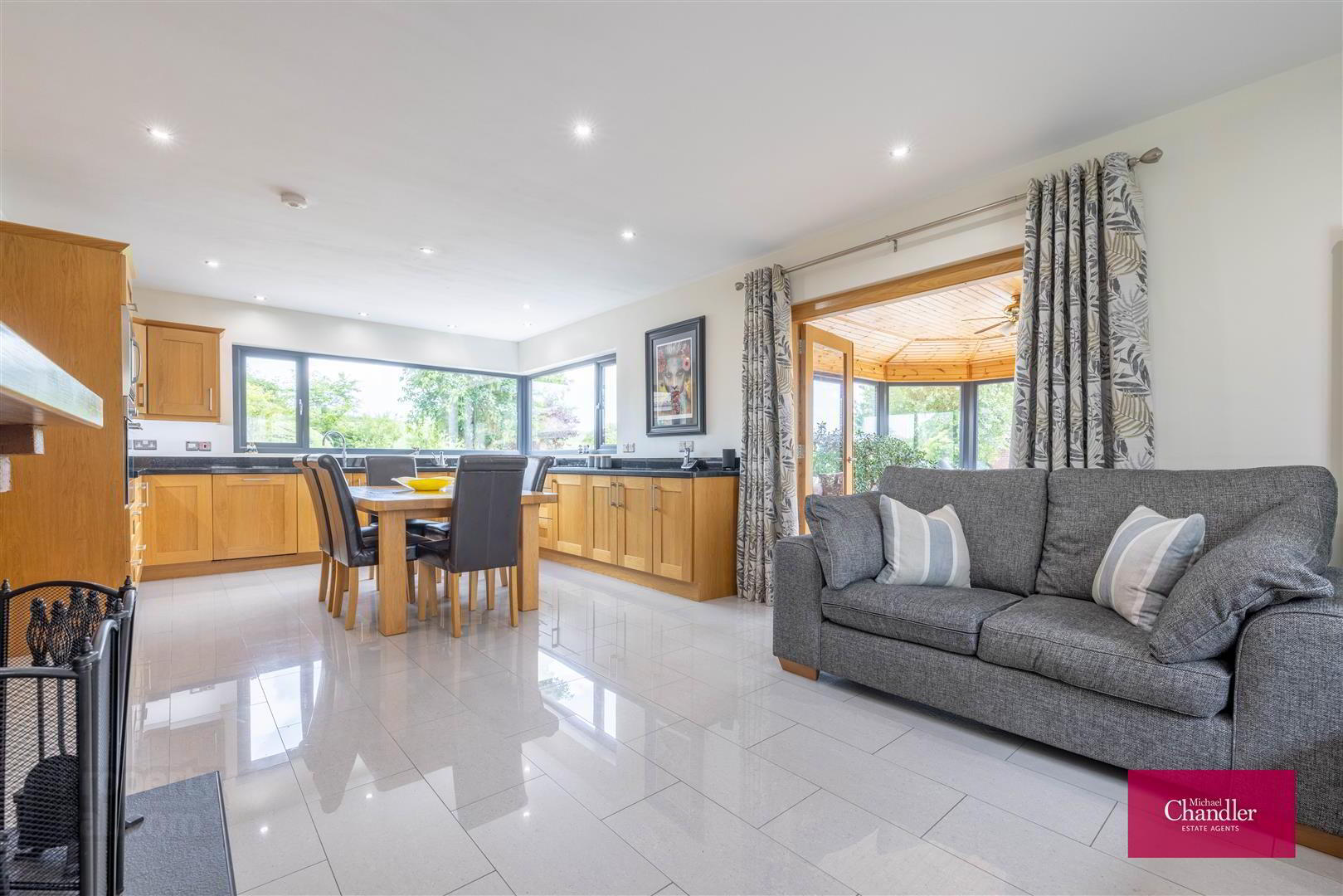 41 Lisleen Road South 9 of 59