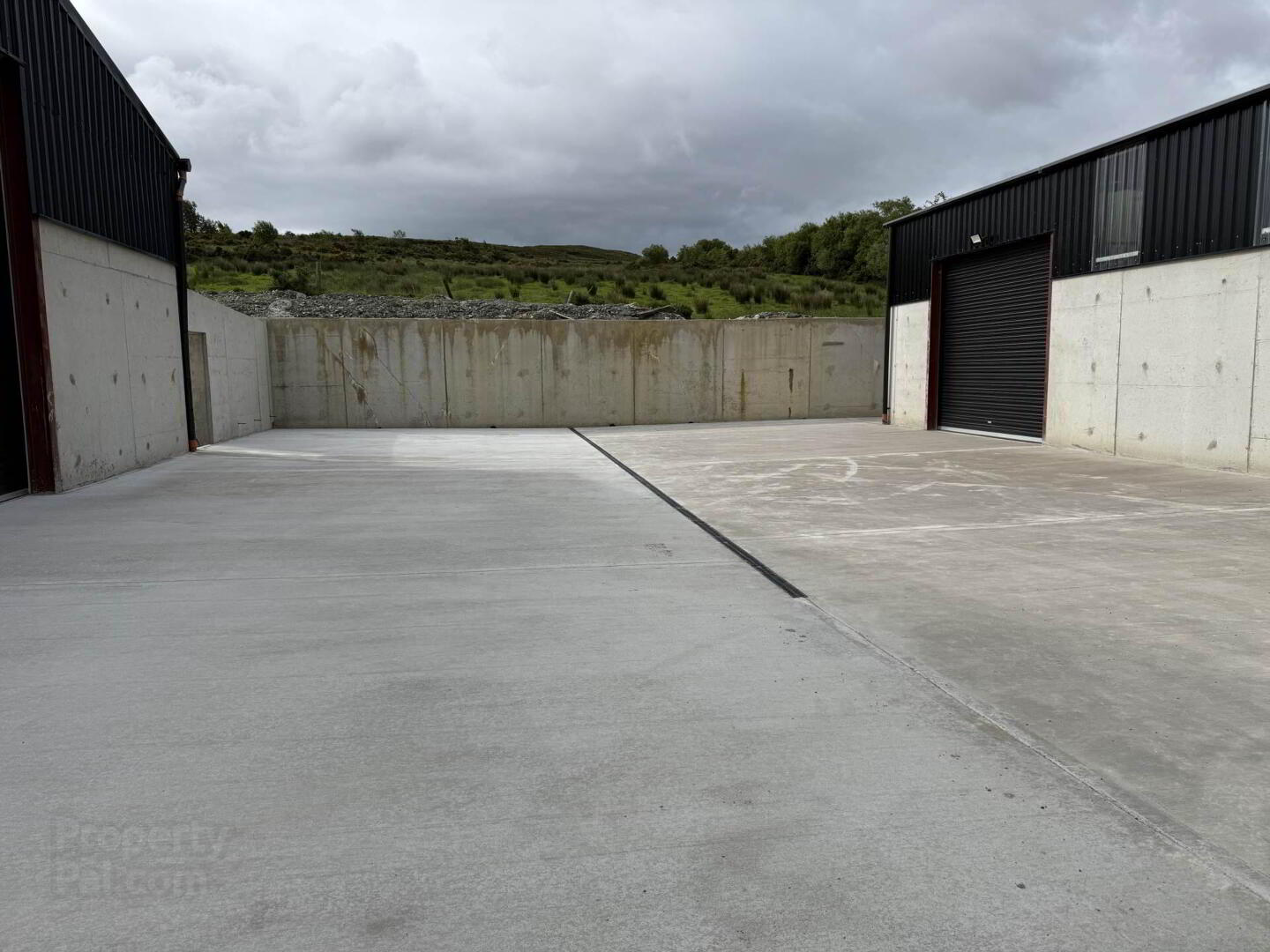 property description image