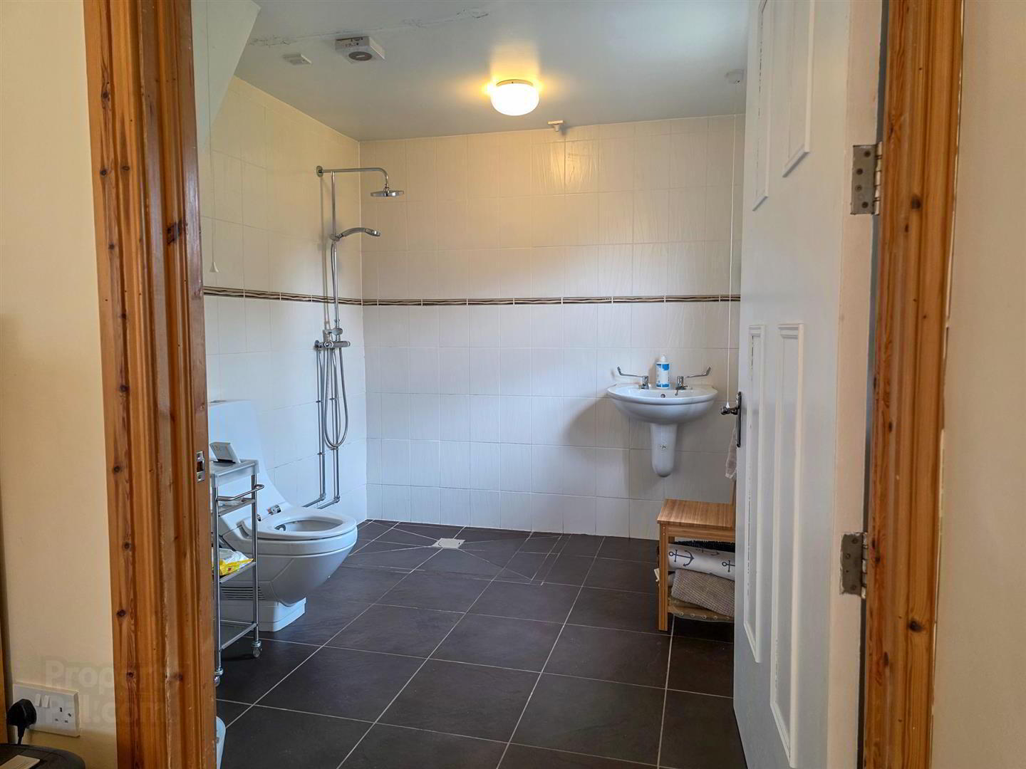 23 Craiglands Manor 26 of 41