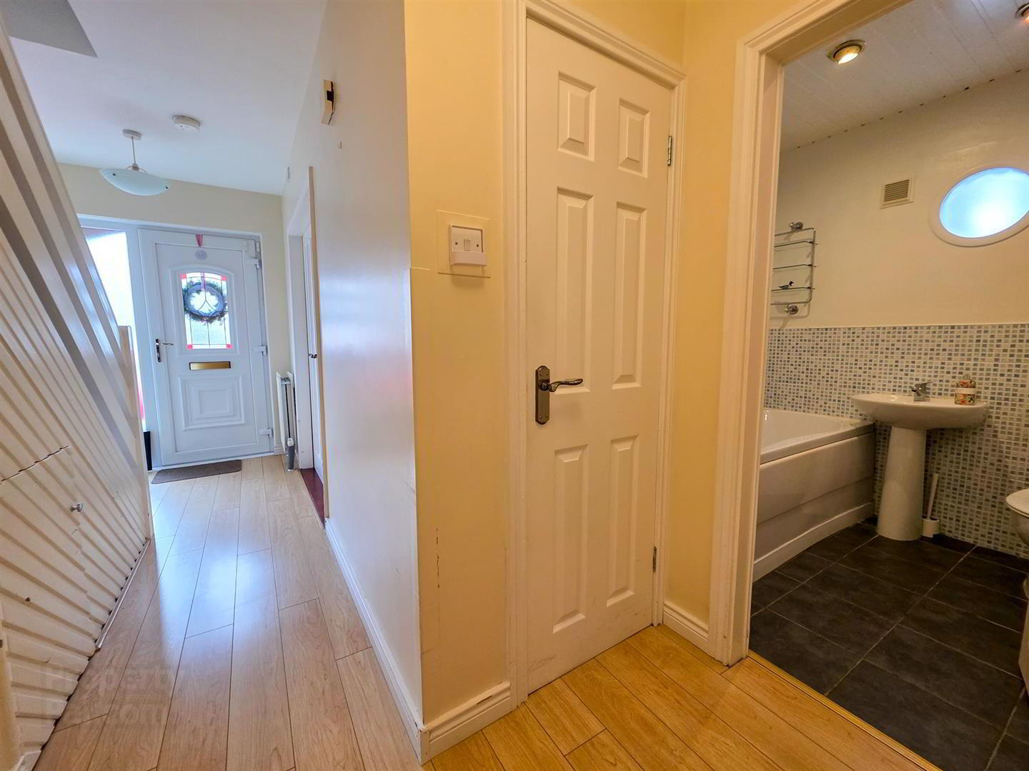 23 Craiglands Manor 13 of 41