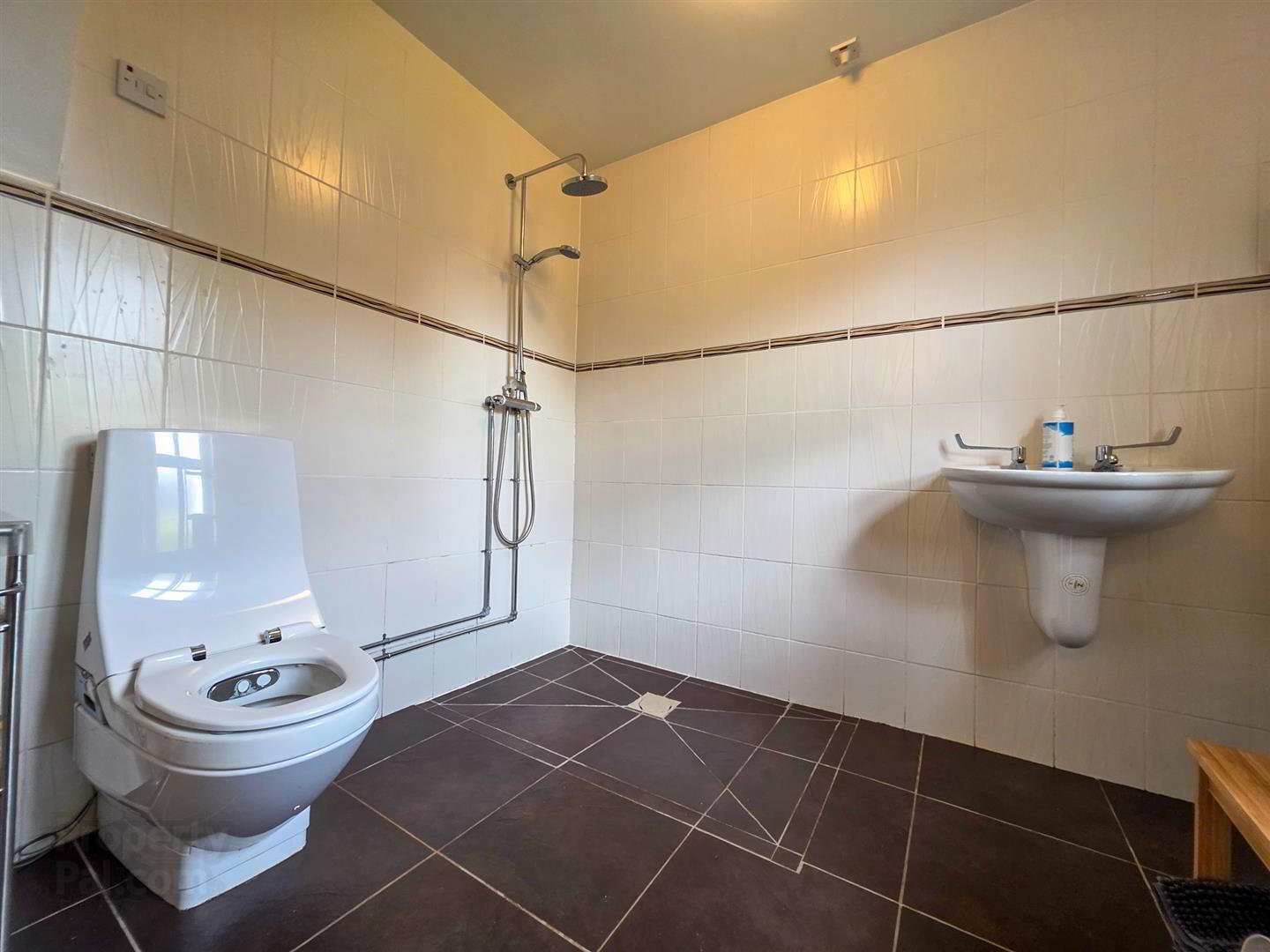 23 Craiglands Manor 27 of 41