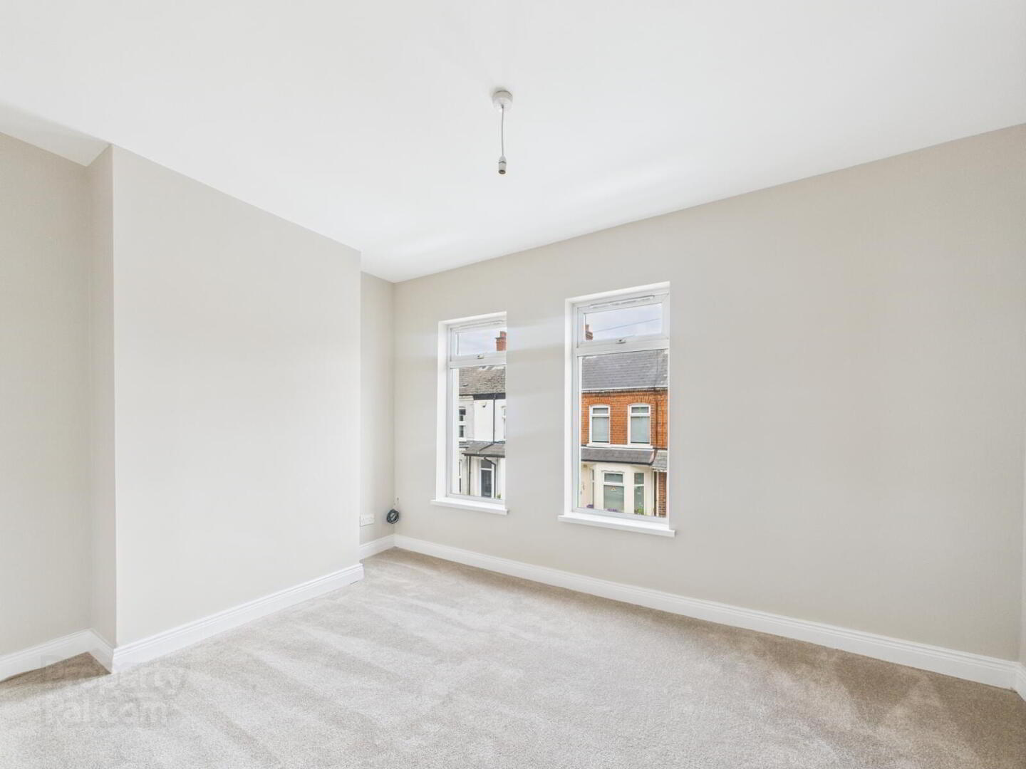 18 Kensington Avenue 11 of 12